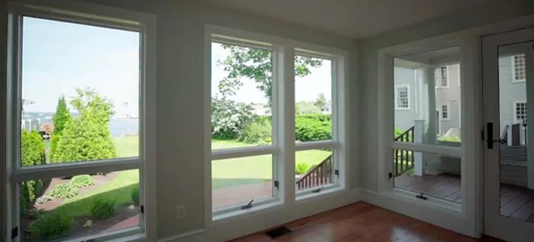 Double-hung Window Repair in Iona, FL