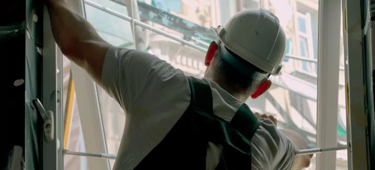 Install Exterior Storm Windows in Iona, FL